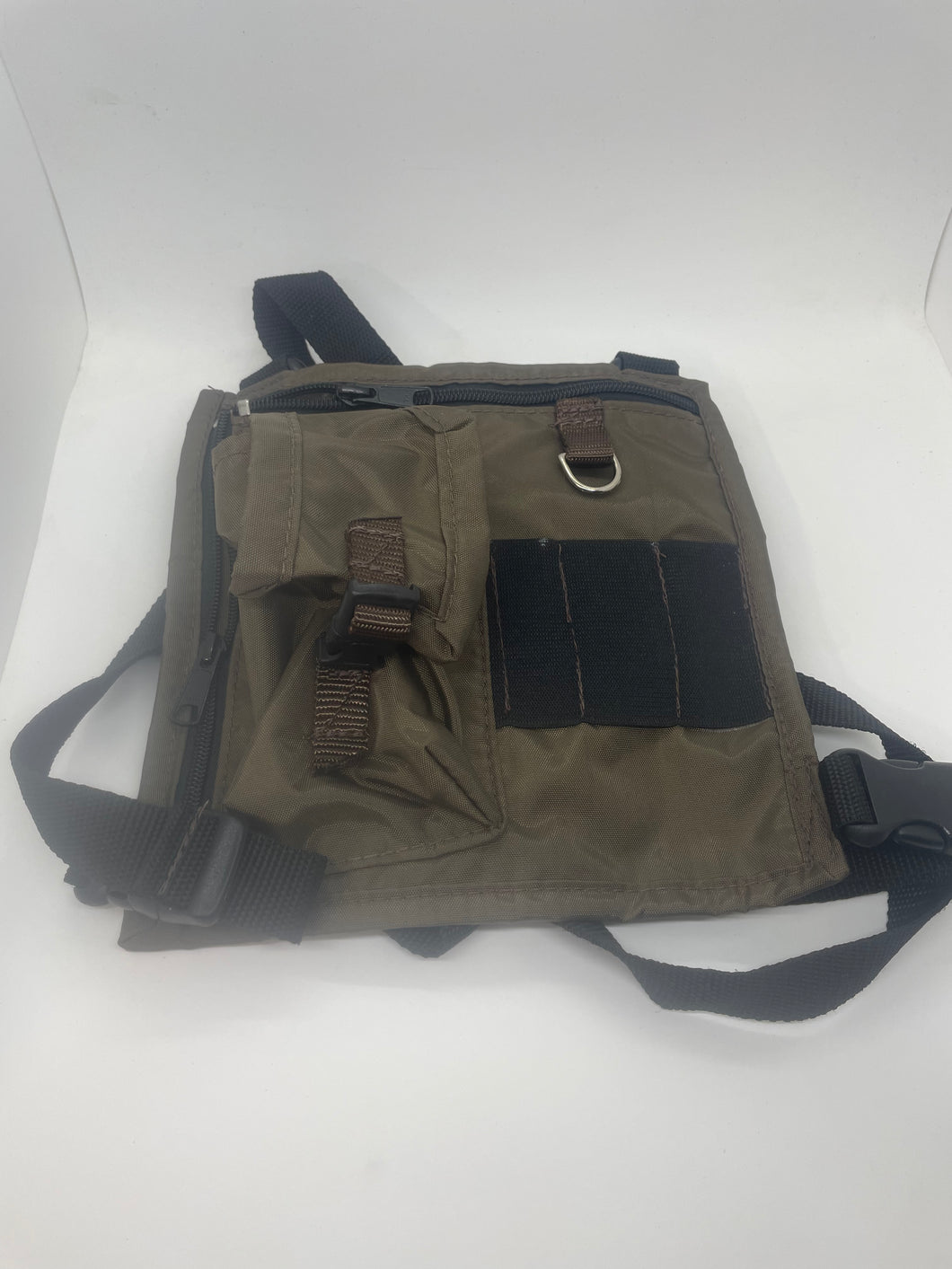 Small chest pack